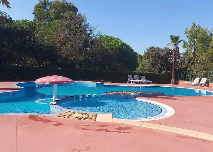 Cape Agde Charmant chalet sur le Mont Saint Loup